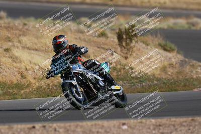 media/Apr-19-2025-AHRMA (Sat) [[3d98ca3309]]/Race/Group 8/Turn 4/